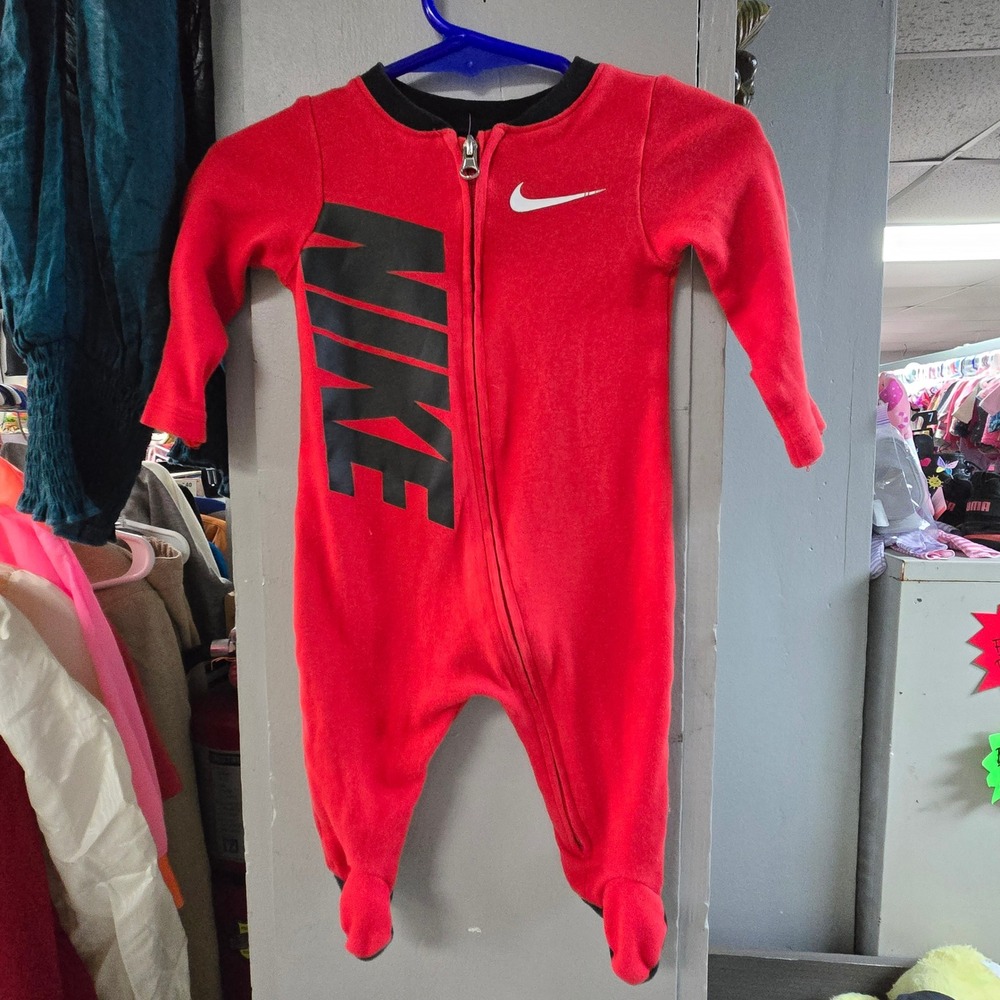 Nike One Piece Footed Outfit Boys Size 3 months